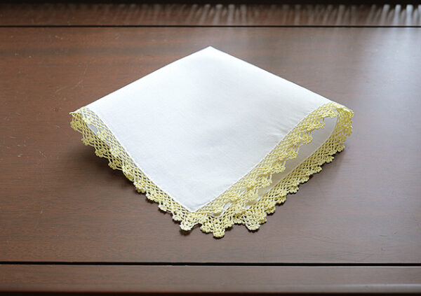 yellow pear lace trim handkerchief