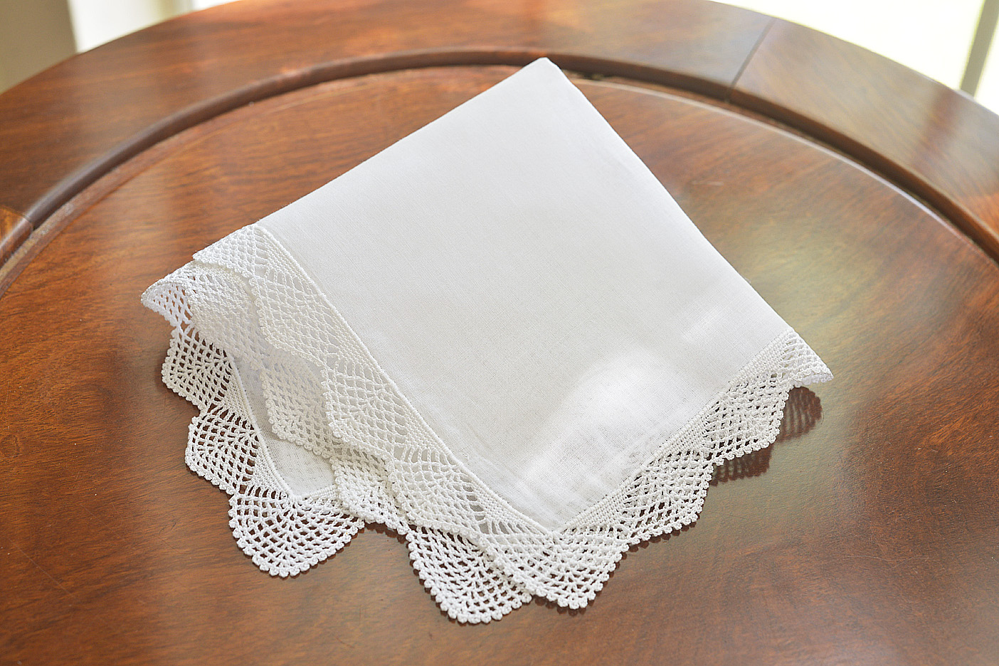 lace handkerchief style 02